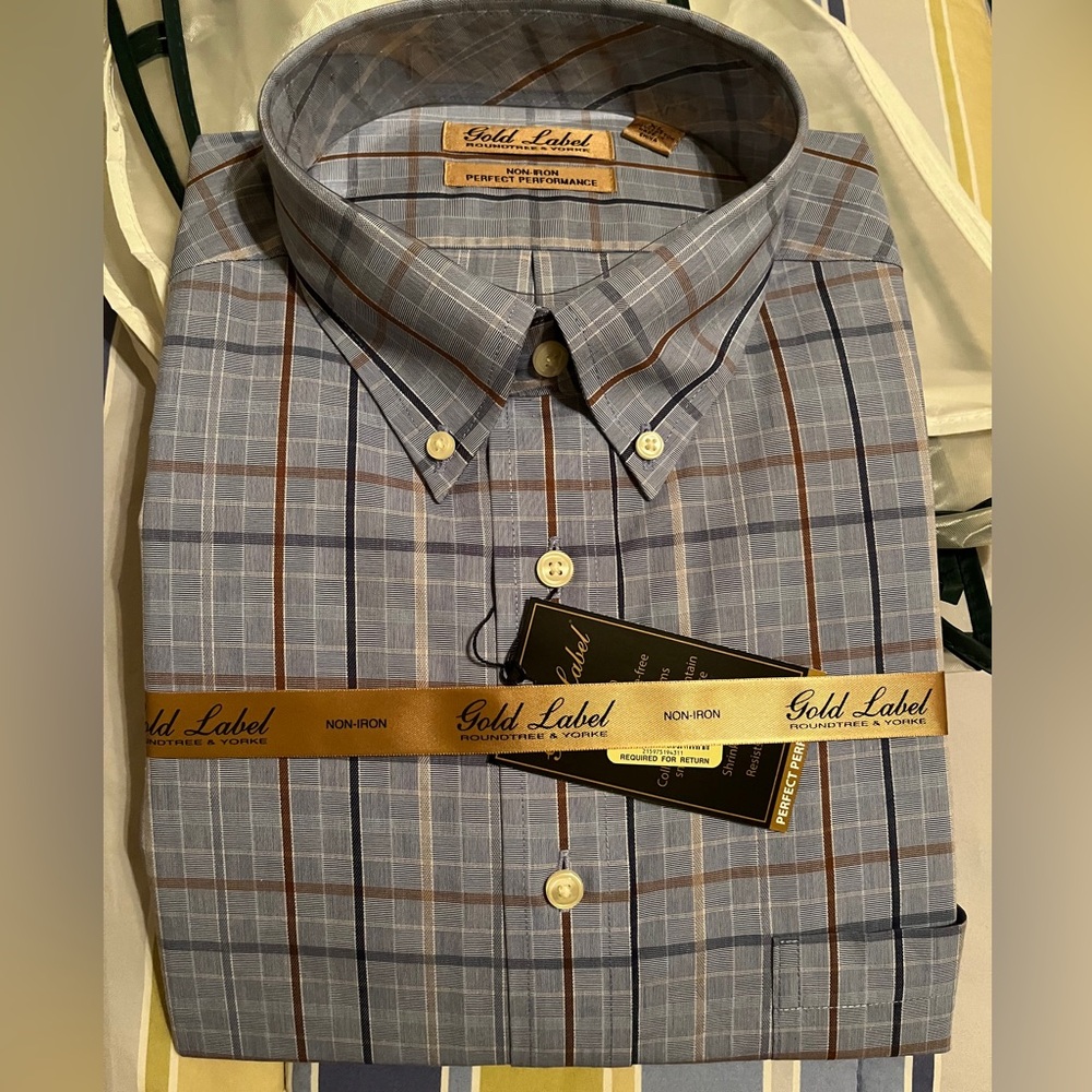 Roundtree & Yorke Men's Blue Plaid Shirt
